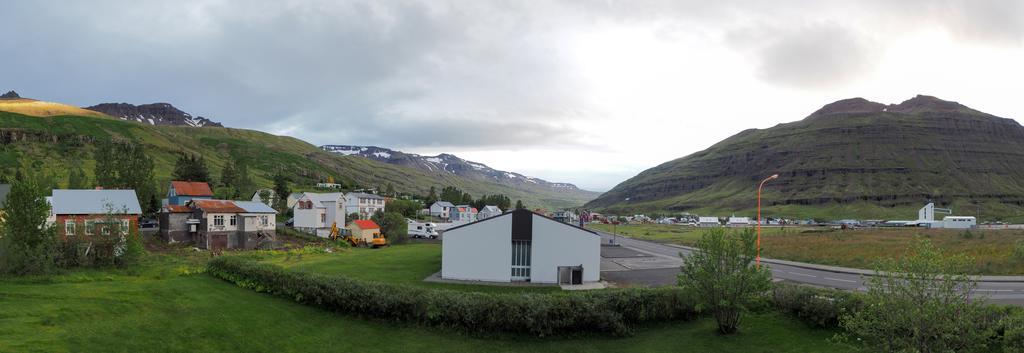 Seydisfjoerdur Guesthouse Seyðisfjörður Zewnętrze zdjęcie