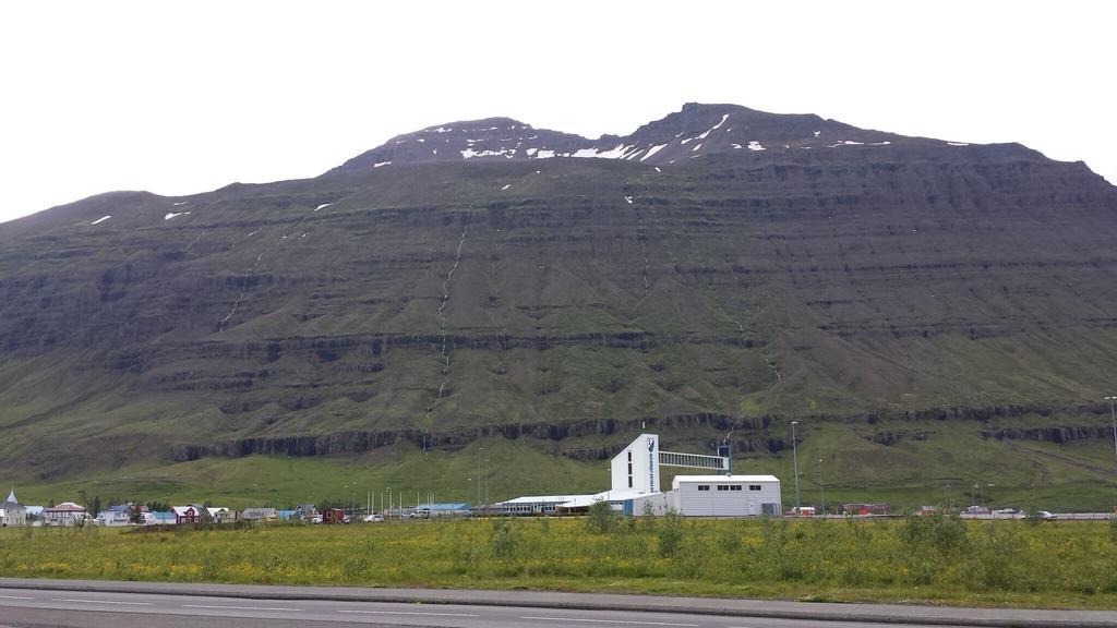 Seydisfjoerdur Guesthouse Seyðisfjörður Zewnętrze zdjęcie